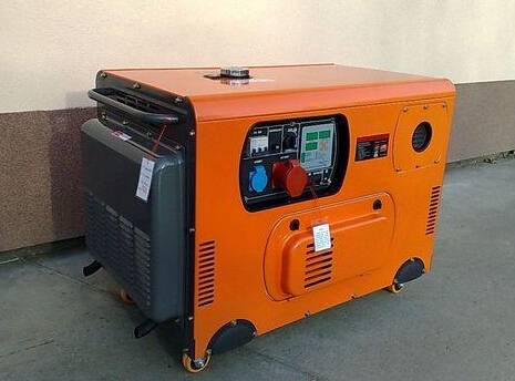 龙华山办事处科克10kw小型柴油发电机组